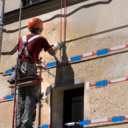 Peinture façade : changez l'apparence de votre maison avec une nouvelle couleur éclatante Oissel